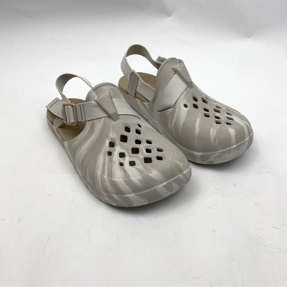 Chaco Chillos Clog Urban Outfitters  Color Tan SZ Women’s 12